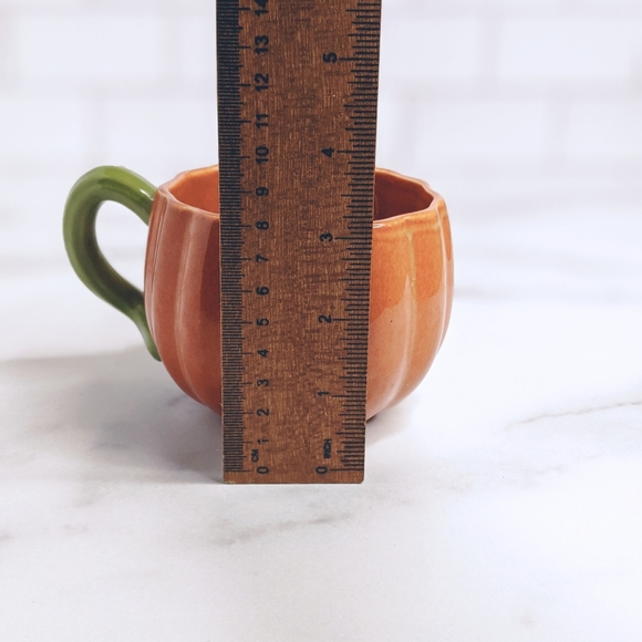 Starbucks ceramic pumpkin coffee mug - Picture 3 of 5